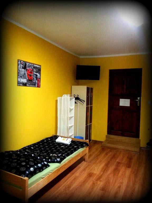 Hostel Puzzle - Jezyce Poznaň Exteriér fotografie